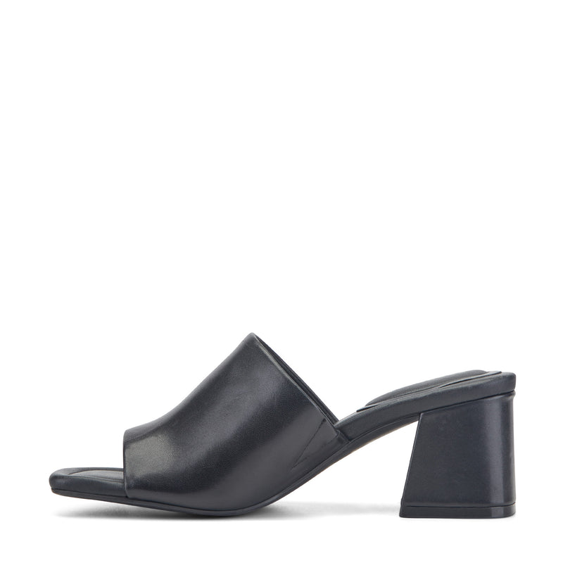 Women's Gracyn Slip-On Sandals