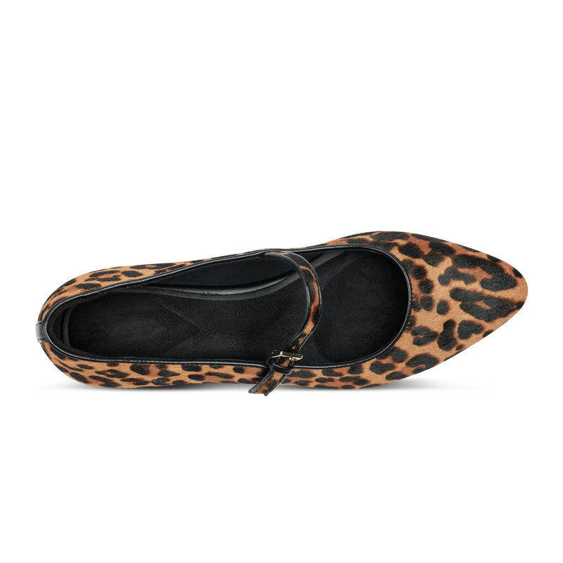 Women's Taren Total Motion Pointy Toe Dress Flats