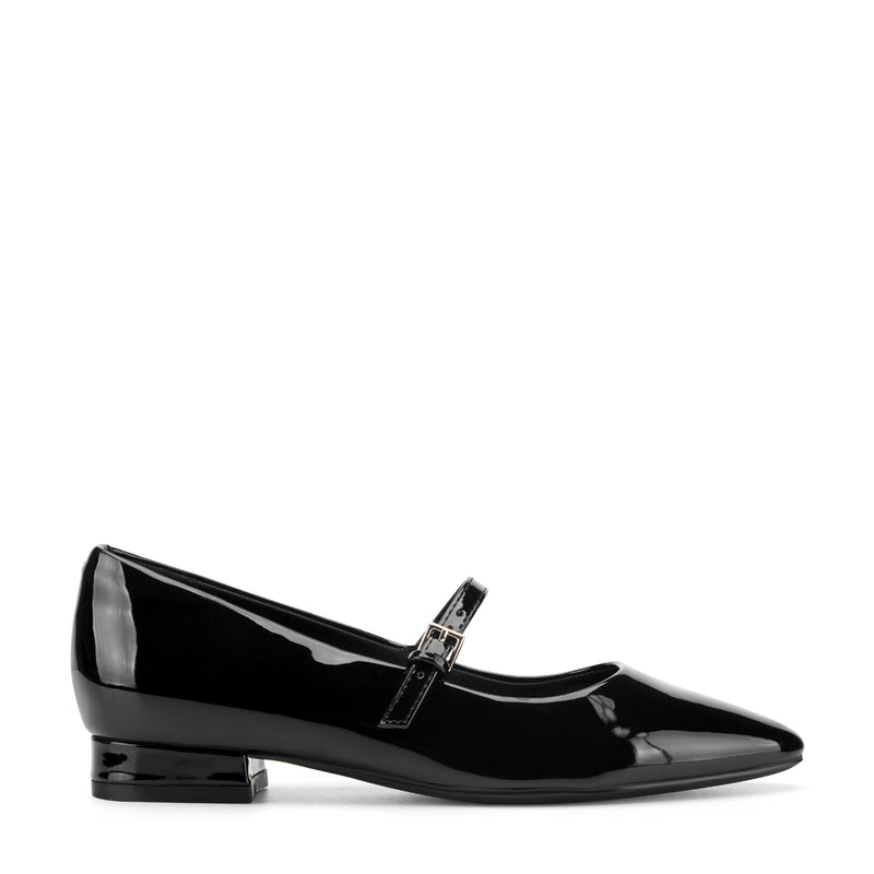 Women's Taren Total Motion Pointy Toe Dress Flats